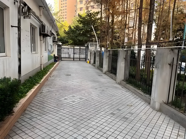 什么条件可以申请到深圳户口_活佛王兴夫“点化”140位女信徒，全程不穿衣服，场面失控 活佛王兴项荣等多誉